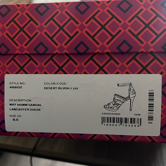 Tory Burch Brand new, never worn heeled sandals - Picture 4 of 4
